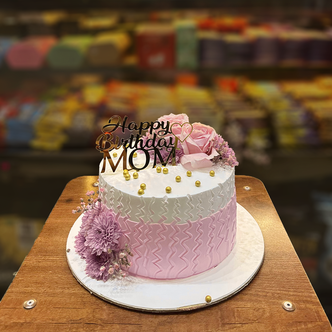 Floral Pink Delight Cake