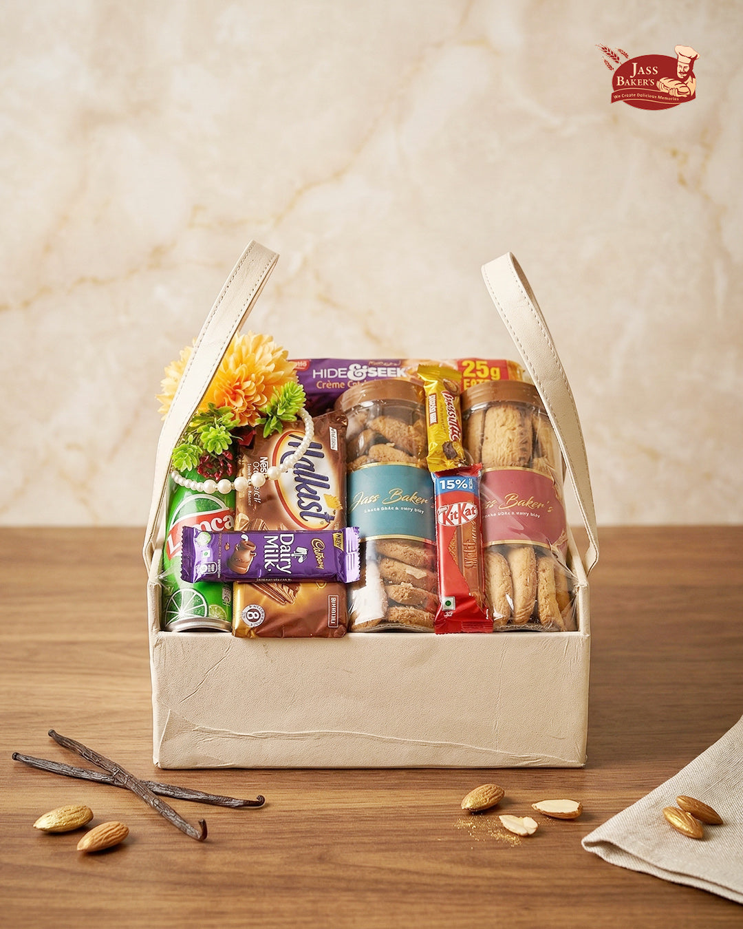 Deluxe Snack & Cookie Hamper