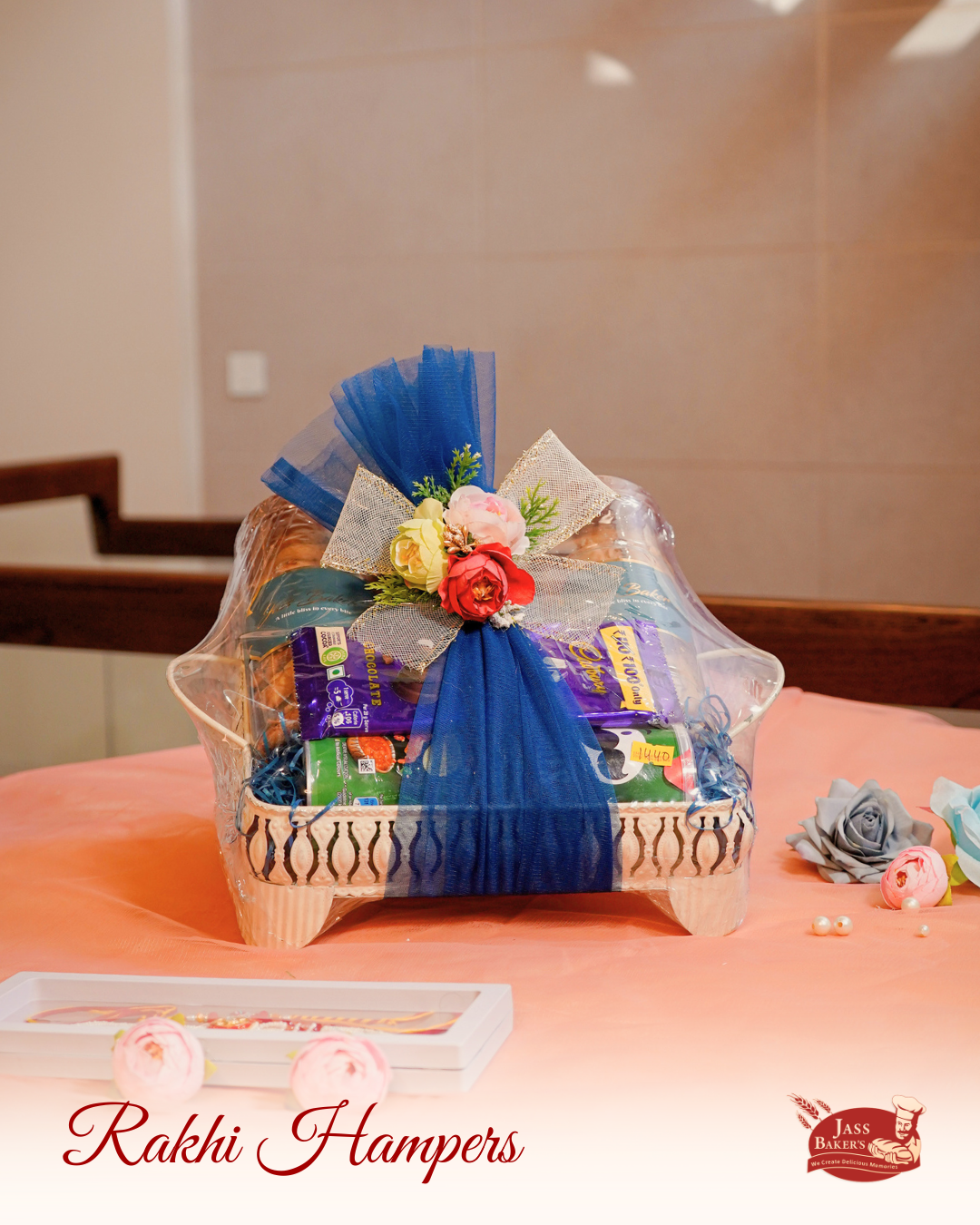 Vintage Carved Tray Rakhi Hamper