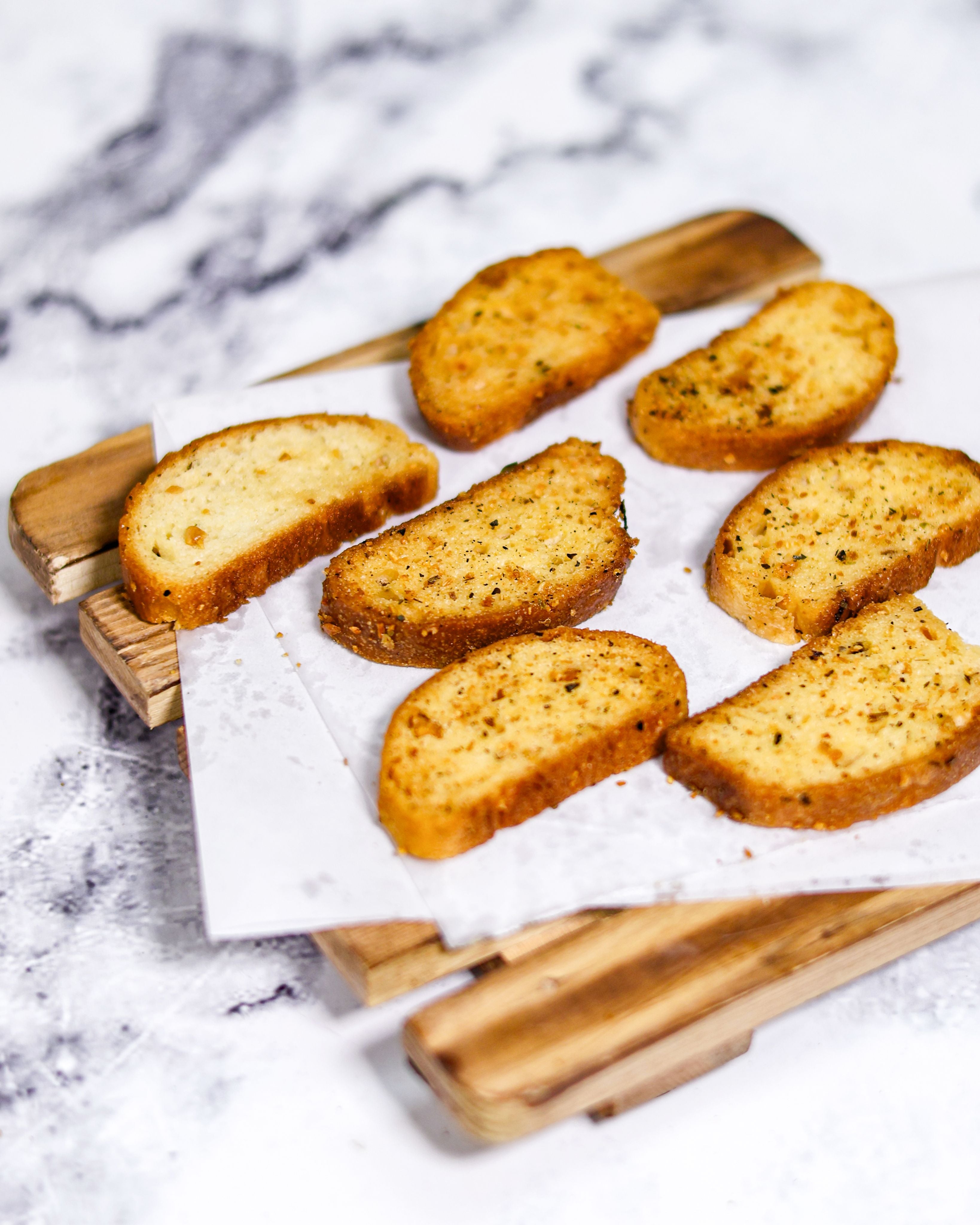 Garlic Rusk