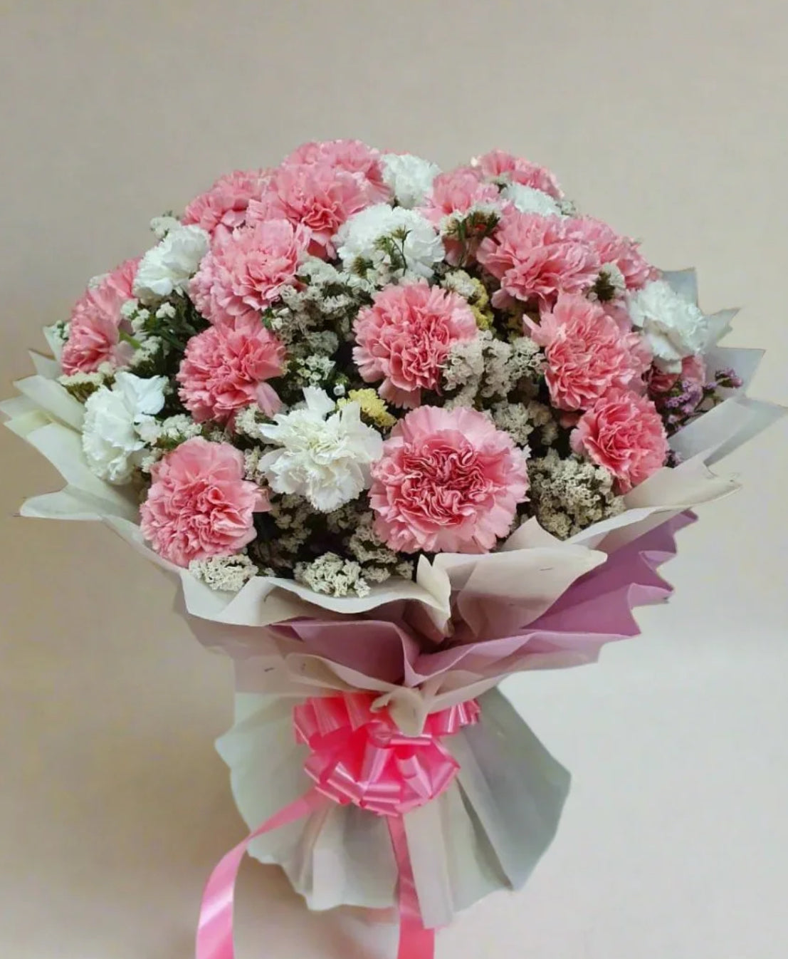 Colorful Carnation Arrangements