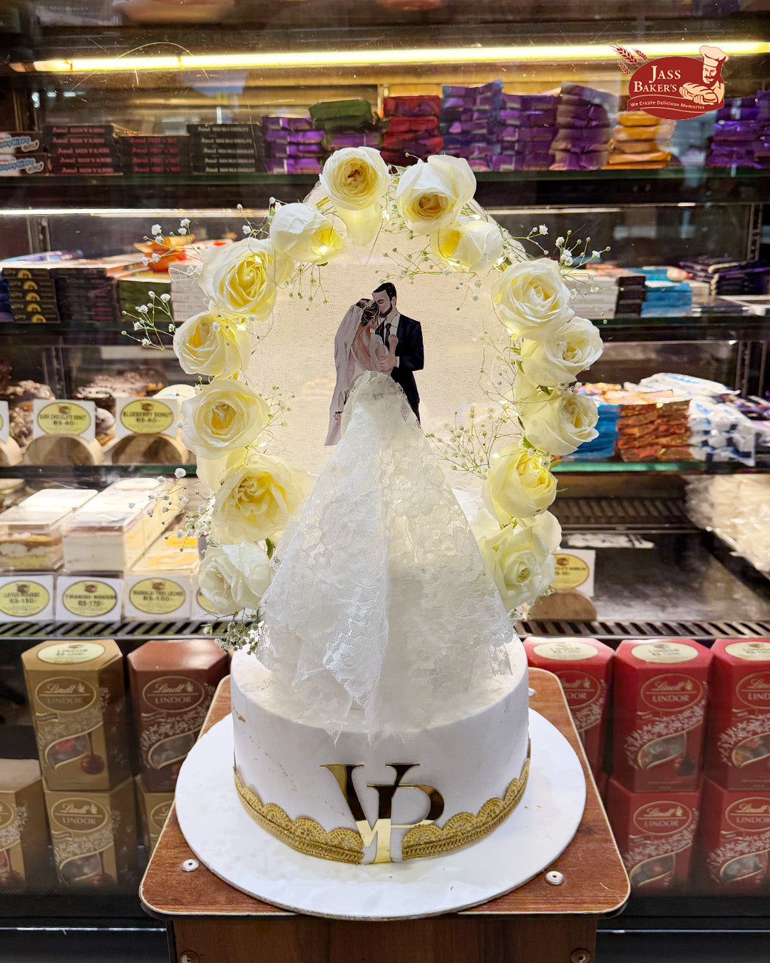Timeless Couple Wedding Cake